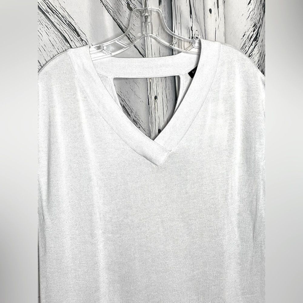 NWT Banana Republic Sleeveless Knit Top V-Neck Pale Gray S - Picture 2 of 5